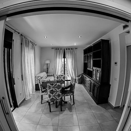 Inass Apartment Ситжес Екстериор снимка