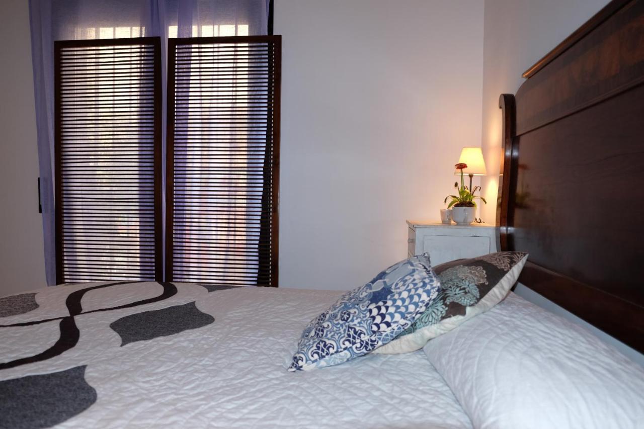 Inass Apartment Ситжес Екстериор снимка