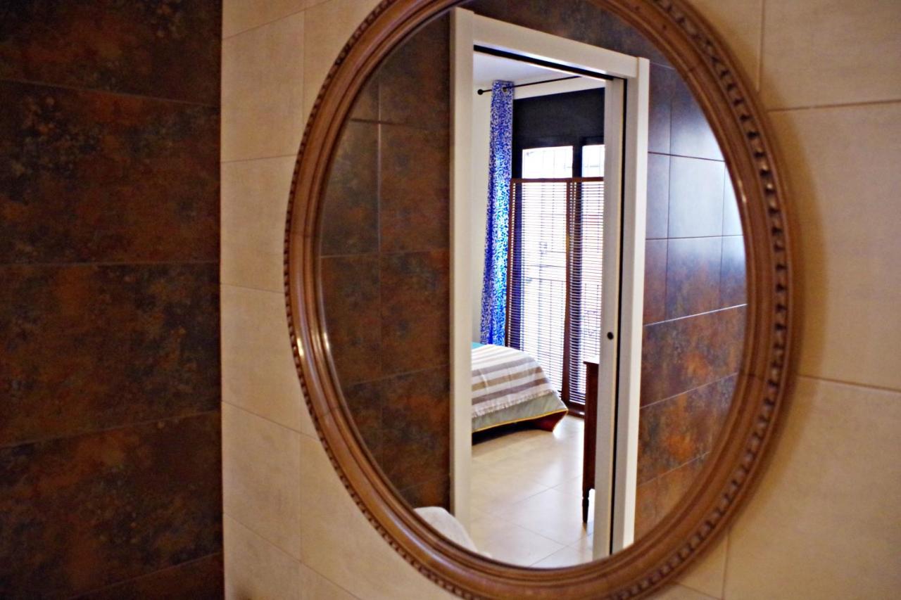 Inass Apartment Ситжес Екстериор снимка