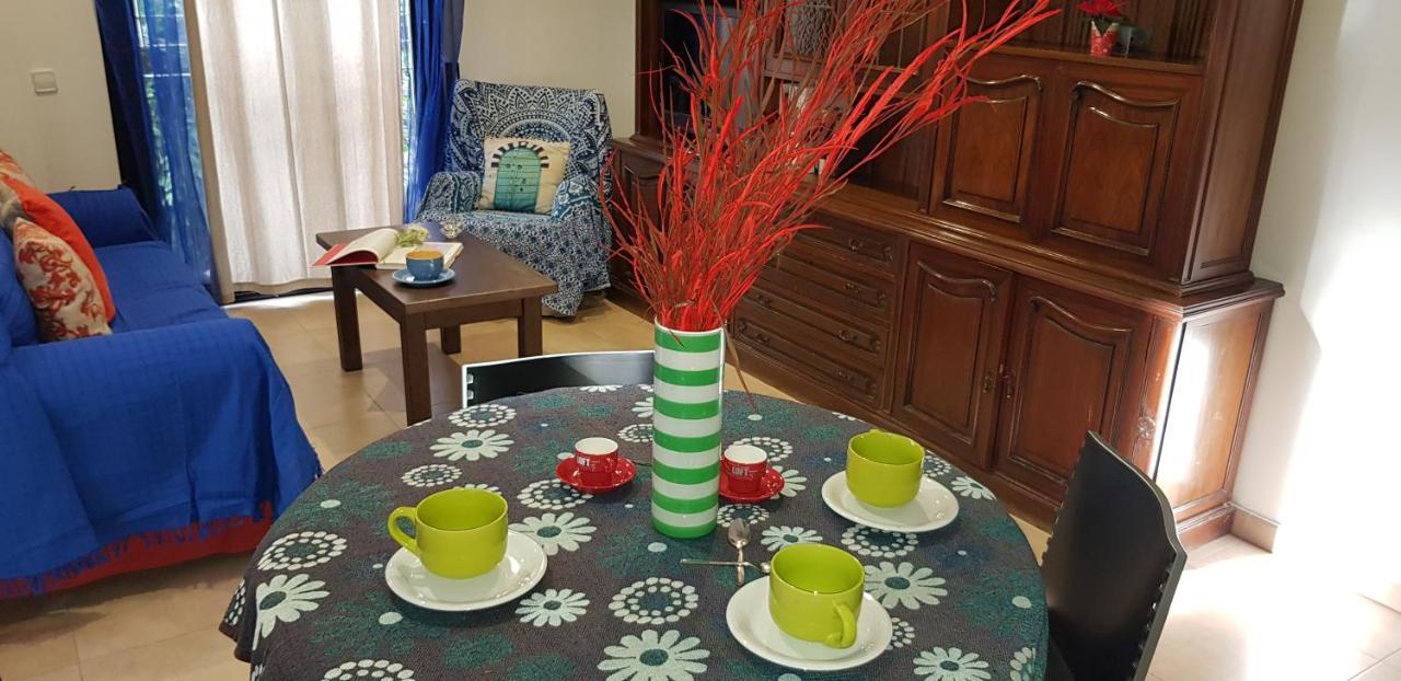 Inass Apartment Ситжес Екстериор снимка